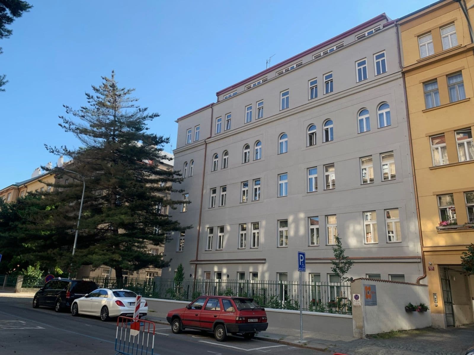 1 bedroom with open-plan kitchen flat to rent, 50 m², Oldřichova, Prague, Prague 1 bedroom with open-plan kitchen flat to rent, 50 m², Oldřichova, Prague, Prague