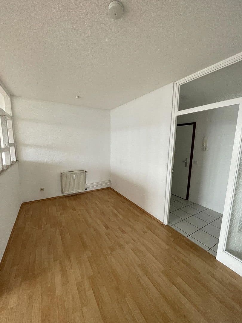 1 bedroom with open-plan kitchen flat to rent, 66 m², Emsring 11, Herne, North Rhine-Westphalia 1 bedroom with open-plan kitchen flat to rent, 66 m², Emsring 11, Herne, North Rhine-Westphalia