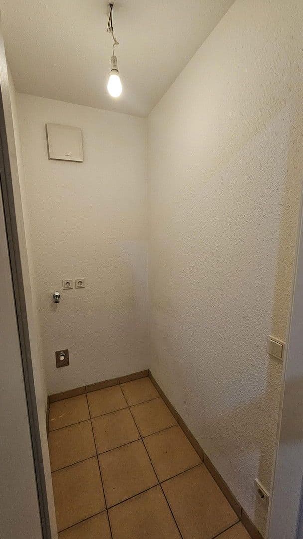 4 bedroom flat to rent, 126 m², Karlsruhe, Baden-Württemberg 4 bedroom flat to rent, 126 m², Karlsruhe, Baden-Württemberg