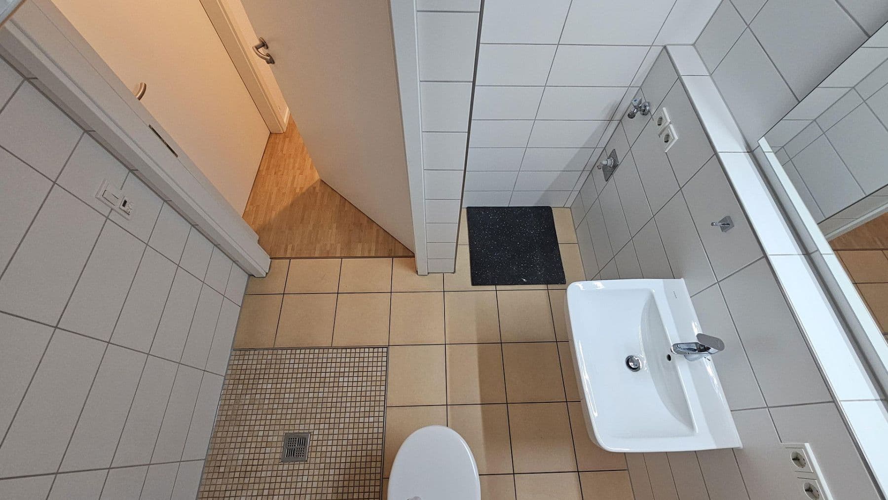 4 bedroom flat to rent, 126 m², Karlsruhe, Baden-Württemberg 4 bedroom flat to rent, 126 m², Karlsruhe, Baden-Württemberg