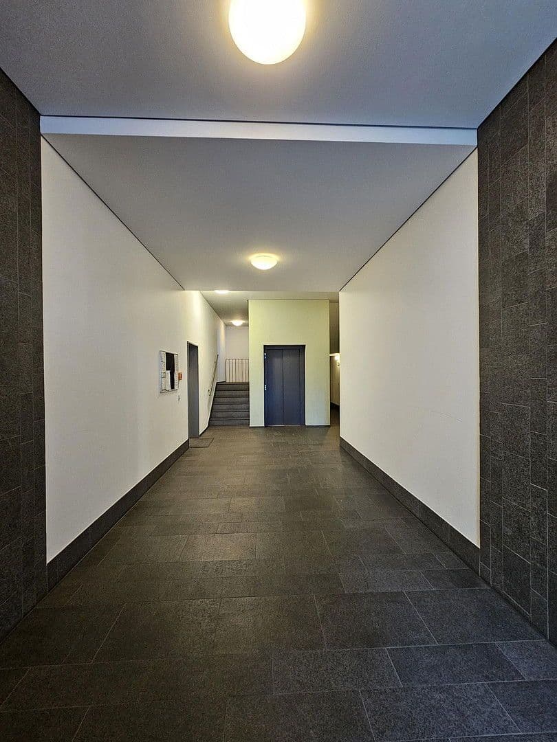 4 bedroom flat to rent, 126 m², Karlsruhe, Baden-Württemberg 4 bedroom flat to rent, 126 m², Karlsruhe, Baden-Württemberg