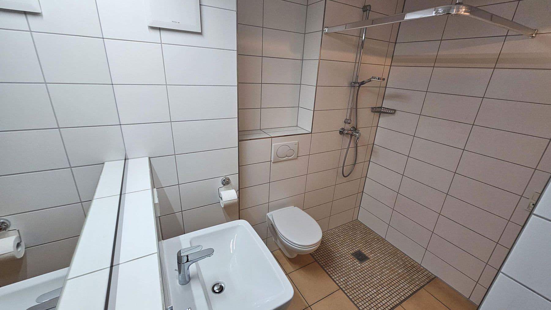 4 bedroom flat to rent, 126 m², Karlsruhe, Baden-Württemberg 4 bedroom flat to rent, 126 m², Karlsruhe, Baden-Württemberg