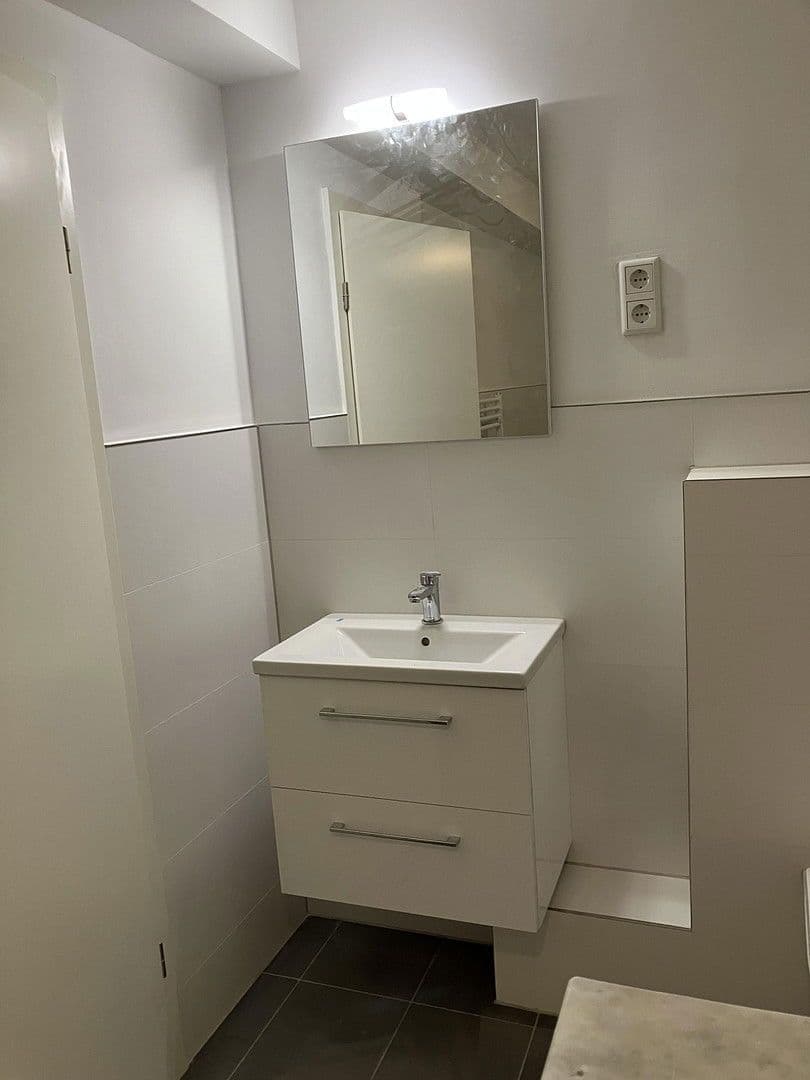 2 bedroom flat to rent, 85 m², Siegburg, North Rhine-Westphalia 2 bedroom flat to rent, 85 m², Siegburg, North Rhine-Westphalia