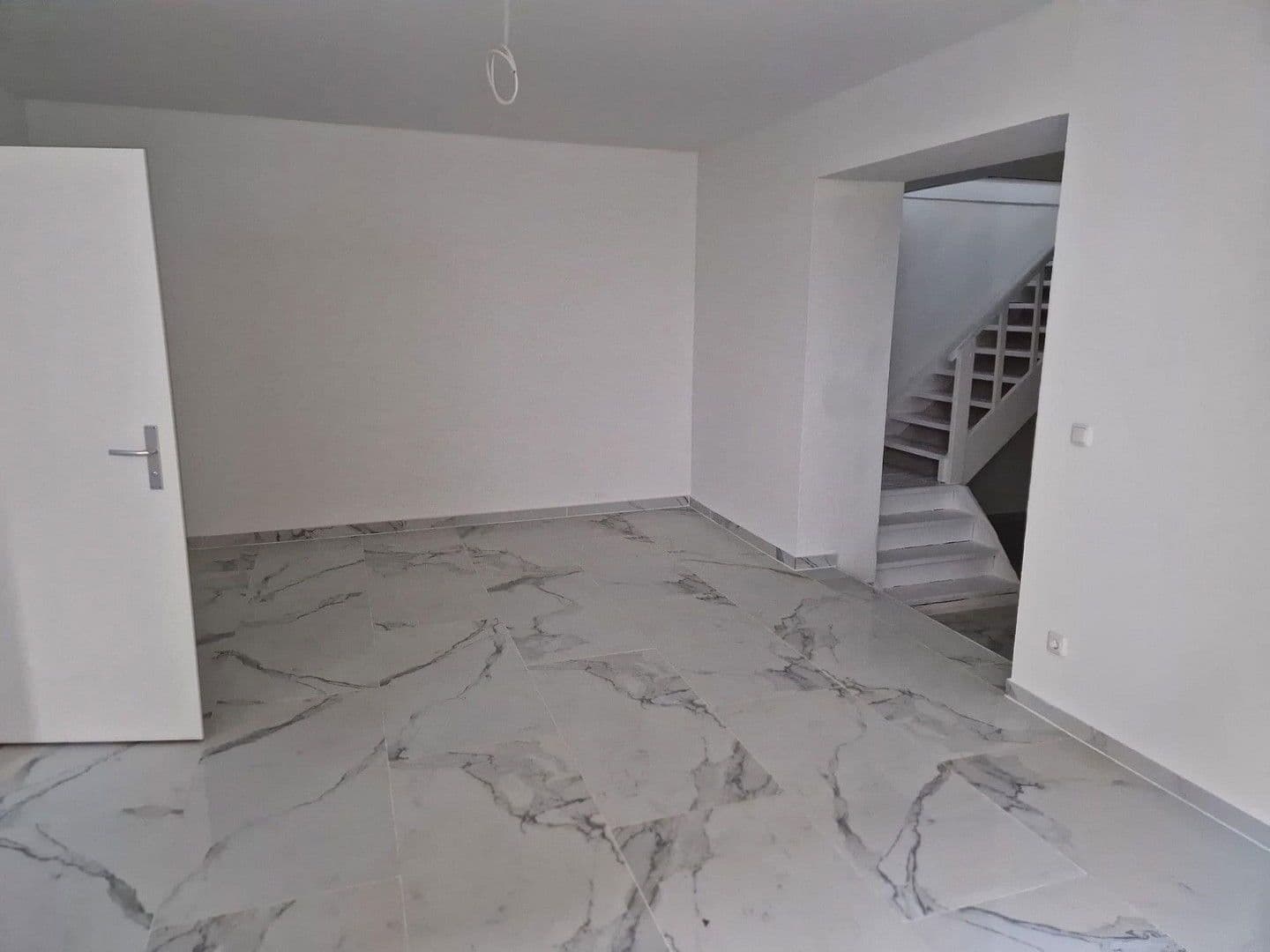 6 bedroom flat to rent, 218 m², Dahlener Straße 100, Mönchengladbach, North Rhine-Westphalia 6 bedroom flat to rent, 218 m², Dahlener Straße 100, Mönchengladbach, North Rhine-Westphalia