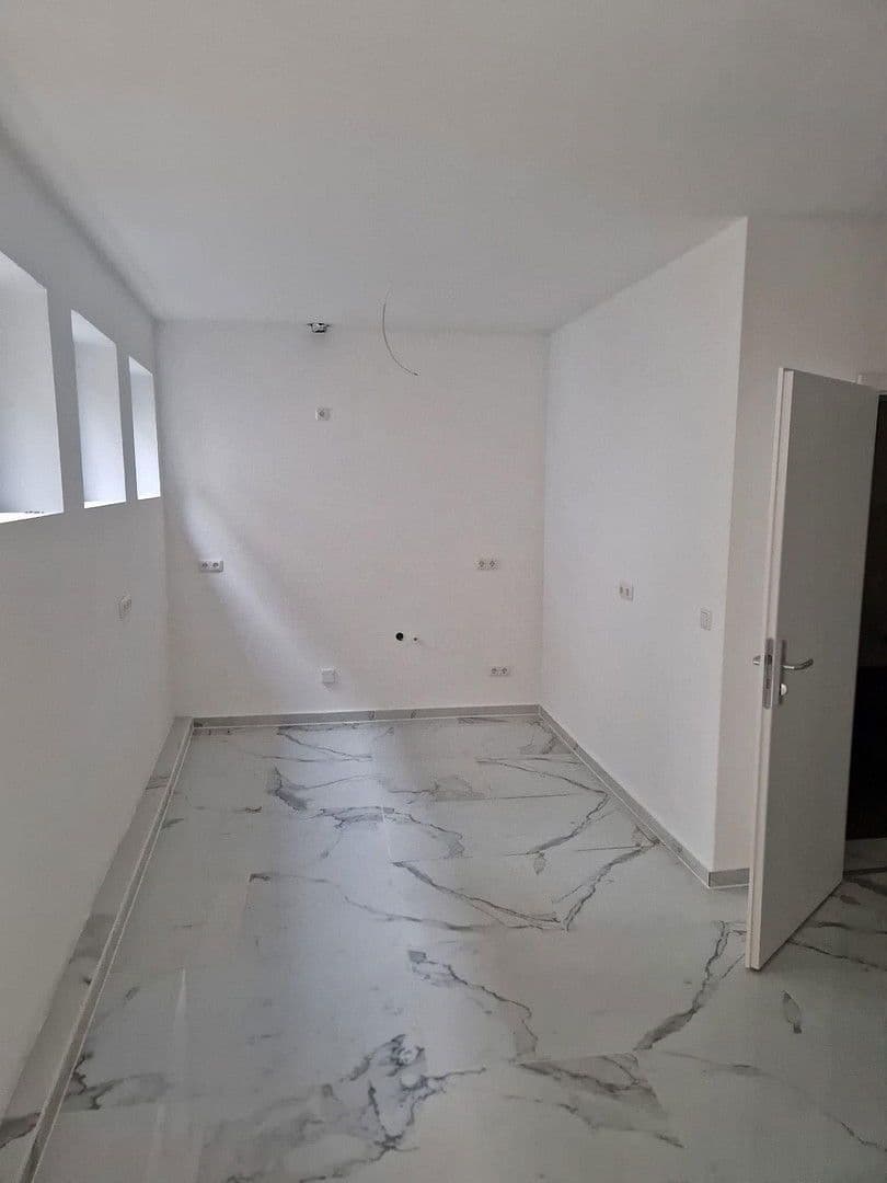 6 bedroom flat to rent, 218 m², Dahlener Straße 100, Mönchengladbach, North Rhine-Westphalia 6 bedroom flat to rent, 218 m², Dahlener Straße 100, Mönchengladbach, North Rhine-Westphalia