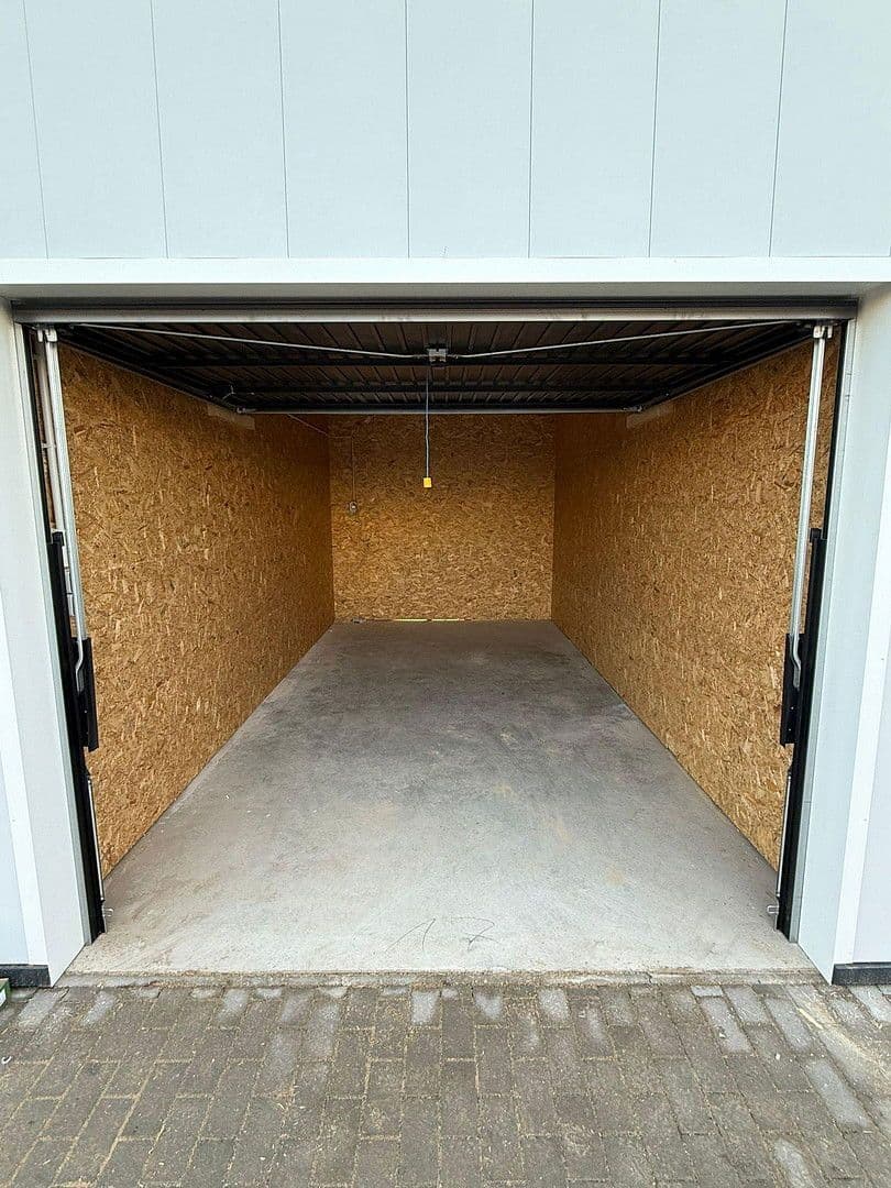 garage to rent, 0 m², Schkopau, Saxony-Anhalt garage to rent, 0 m², Schkopau, Saxony-Anhalt