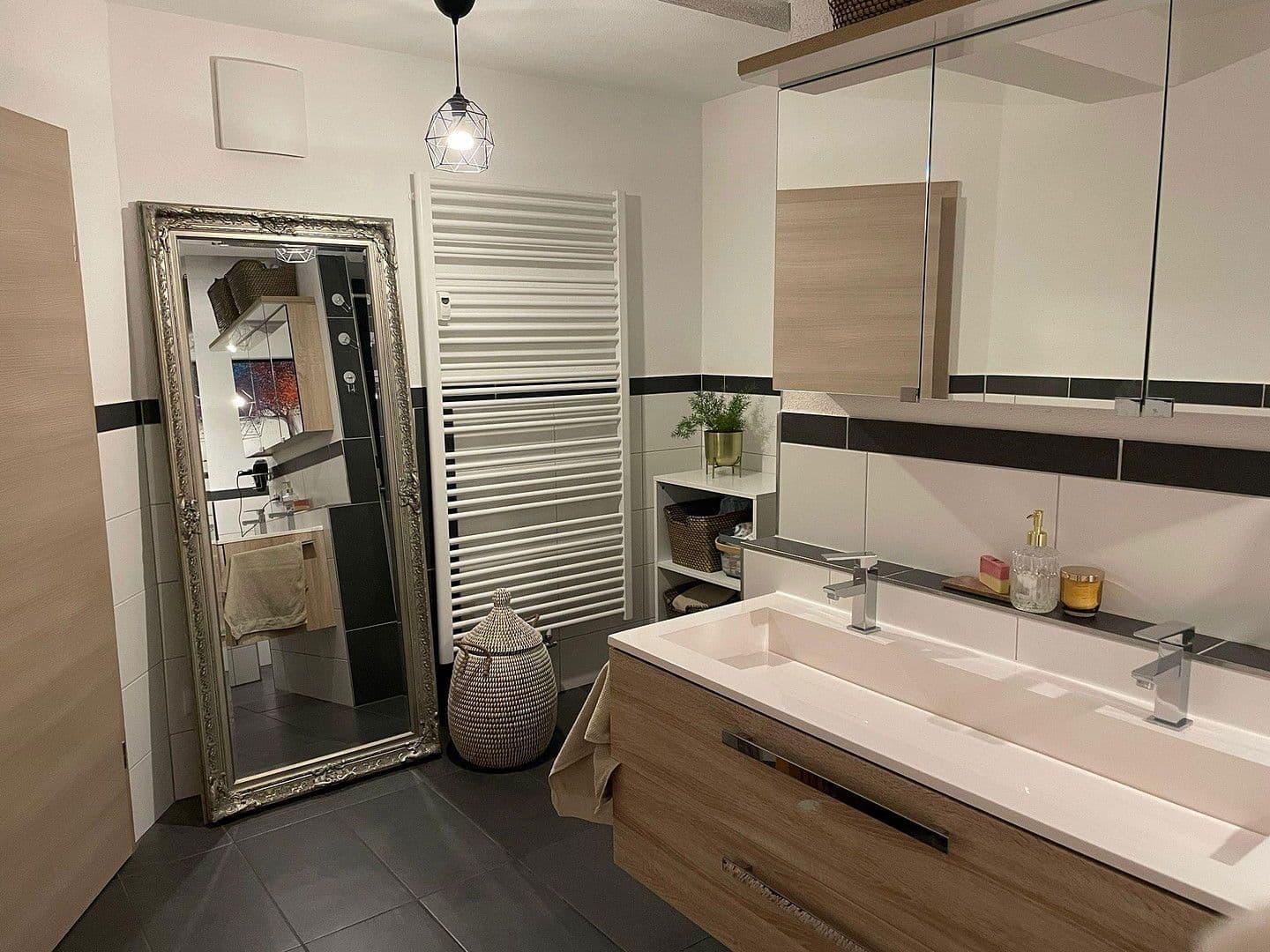 2 bedroom with open-plan kitchen flat for sale, 168 m², Rattelsdorf, Bavaria 2 bedroom with open-plan kitchen flat for sale, 168 m², Rattelsdorf, Bavaria