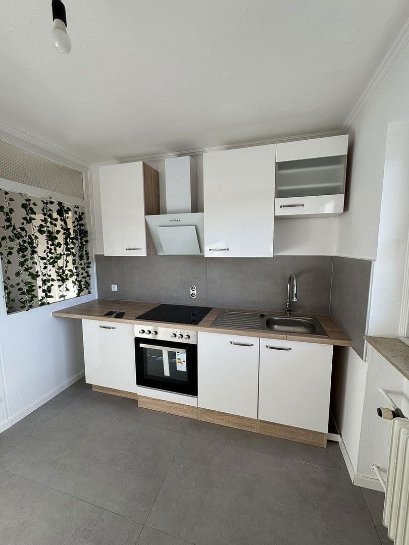 3 bedroom flat to rent, 88 m², Fontanestr. 5, Lüdenscheid, North Rhine-Westphalia 3 bedroom flat to rent, 88 m², Fontanestr. 5, Lüdenscheid, North Rhine-Westphalia