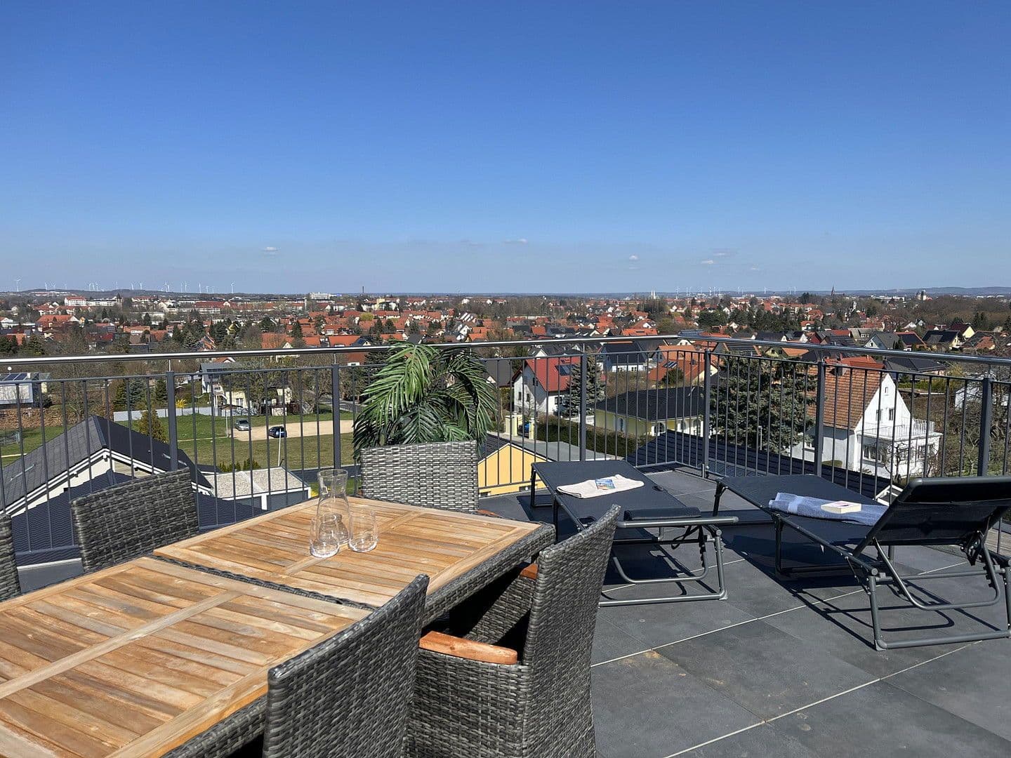 2 bedroom with open-plan kitchen flat to rent, 115 m², Schlaurother Str. 10, Görlitz, Saxony 2 bedroom with open-plan kitchen flat to rent, 115 m², Schlaurother Str. 10, Görlitz, Saxony