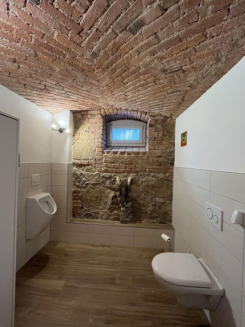 2 bedroom with open-plan kitchen flat to rent, 115 m², Schlaurother Str. 10, Görlitz, Saxony 2 bedroom with open-plan kitchen flat to rent, 115 m², Schlaurother Str. 10, Görlitz, Saxony