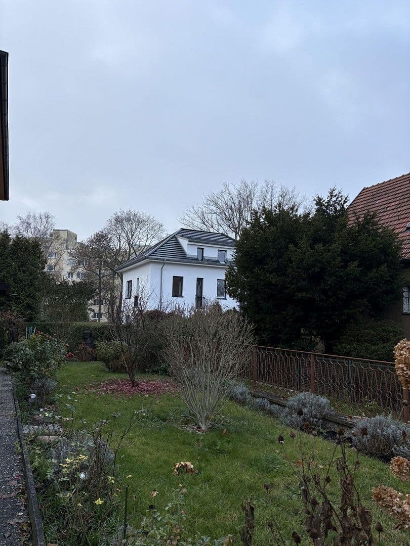 house to rent, 320 m², Kienhorststr. 103A, Berlin, Berlin house to rent, 320 m², Kienhorststr. 103A, Berlin, Berlin