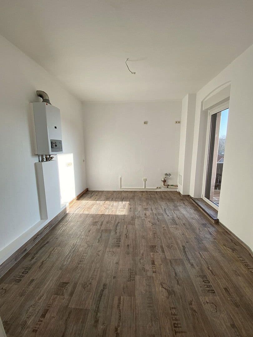 4 bedroom flat to rent, 100 m², Altenburg, Thuringia 4 bedroom flat to rent, 100 m², Altenburg, Thuringia