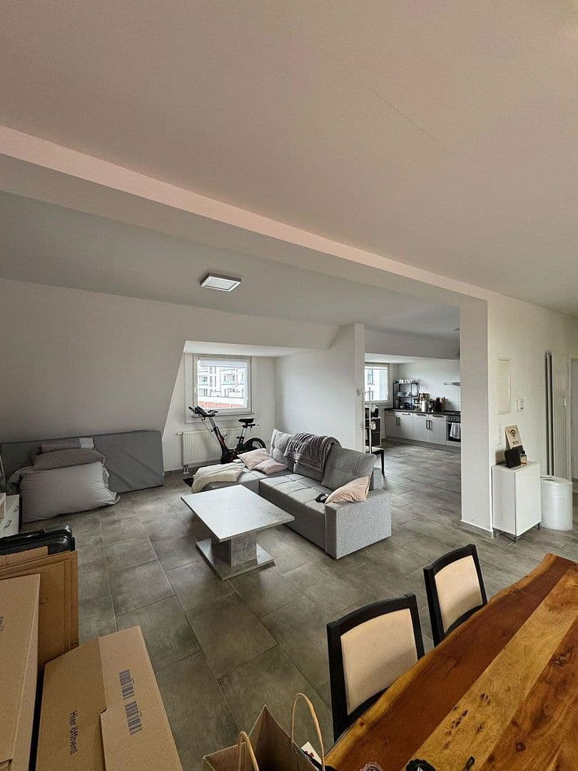 4 bedroom flat to rent, 135 m², Ottostr. 69, Wuppertal, North Rhine-Westphalia 4 bedroom flat to rent, 135 m², Ottostr. 69, Wuppertal, North Rhine-Westphalia