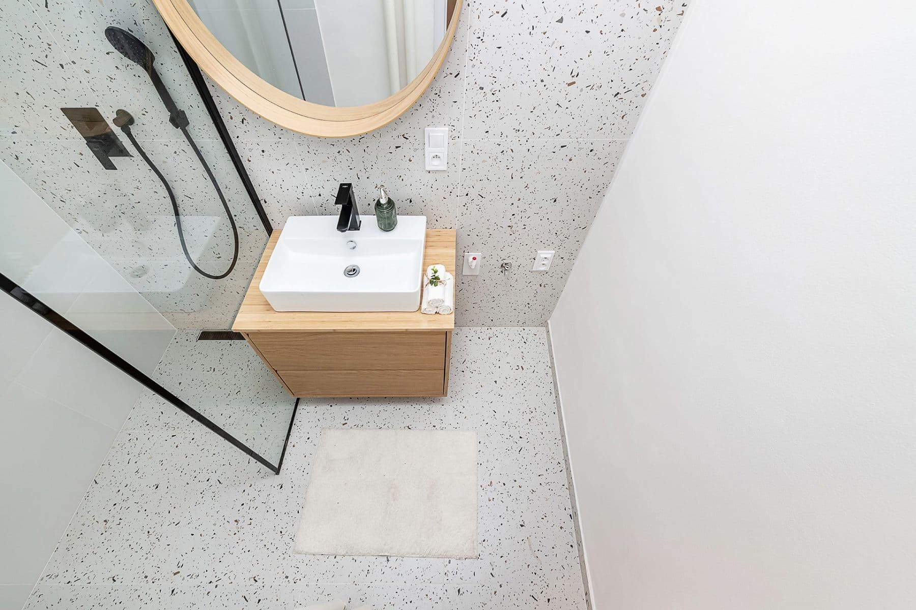 2 bedroom with open-plan kitchen flat for sale, 54 m², Zvánovická, Prague, Prague 2 bedroom with open-plan kitchen flat for sale, 54 m², Zvánovická, Prague, Prague