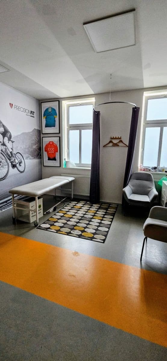 non-residential property to rent, 32 m², Českomoravská, Prague, Prague non-residential property to rent, 32 m², Českomoravská, Prague, Prague