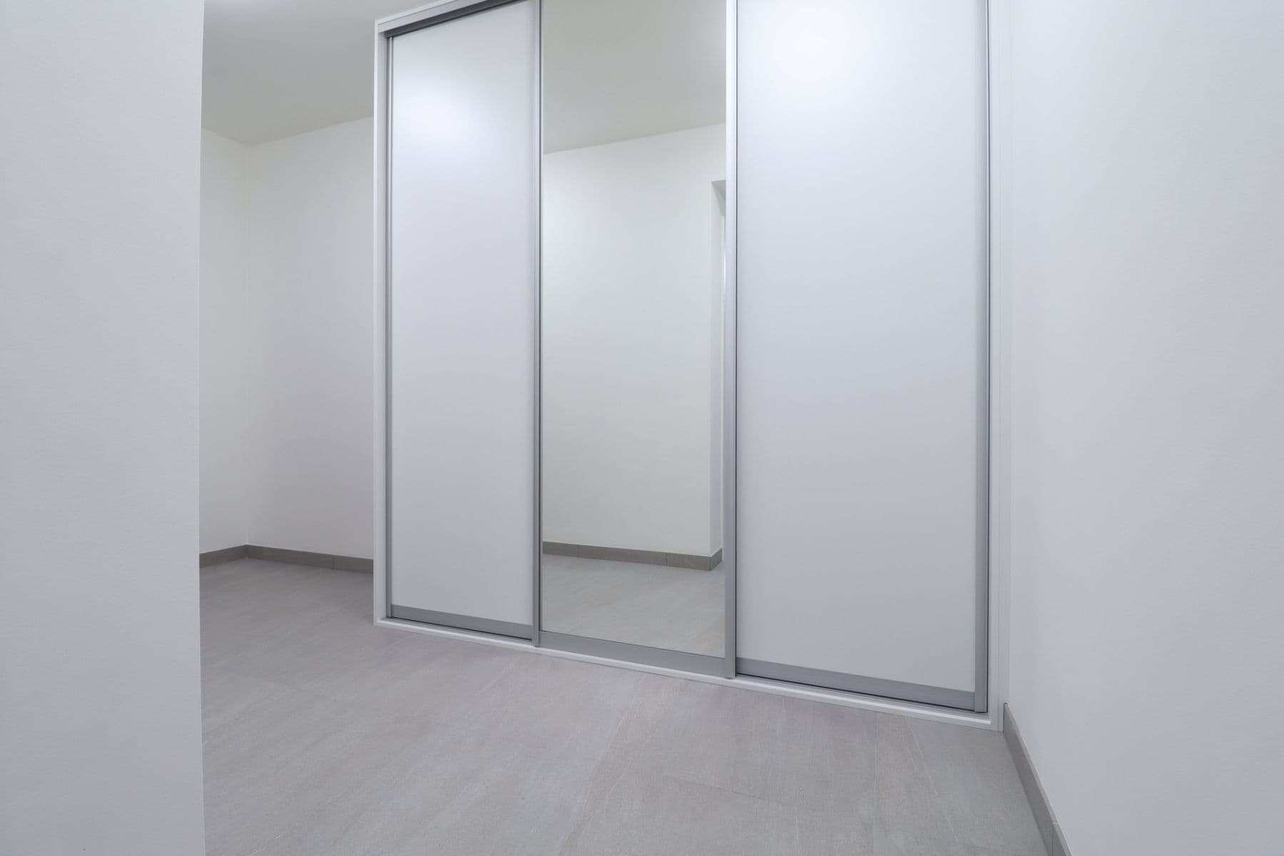 1 bedroom with open-plan kitchen flat to rent, 72 m², Mukařovského, Prague, Prague 1 bedroom with open-plan kitchen flat to rent, 72 m², Mukařovského, Prague, Prague