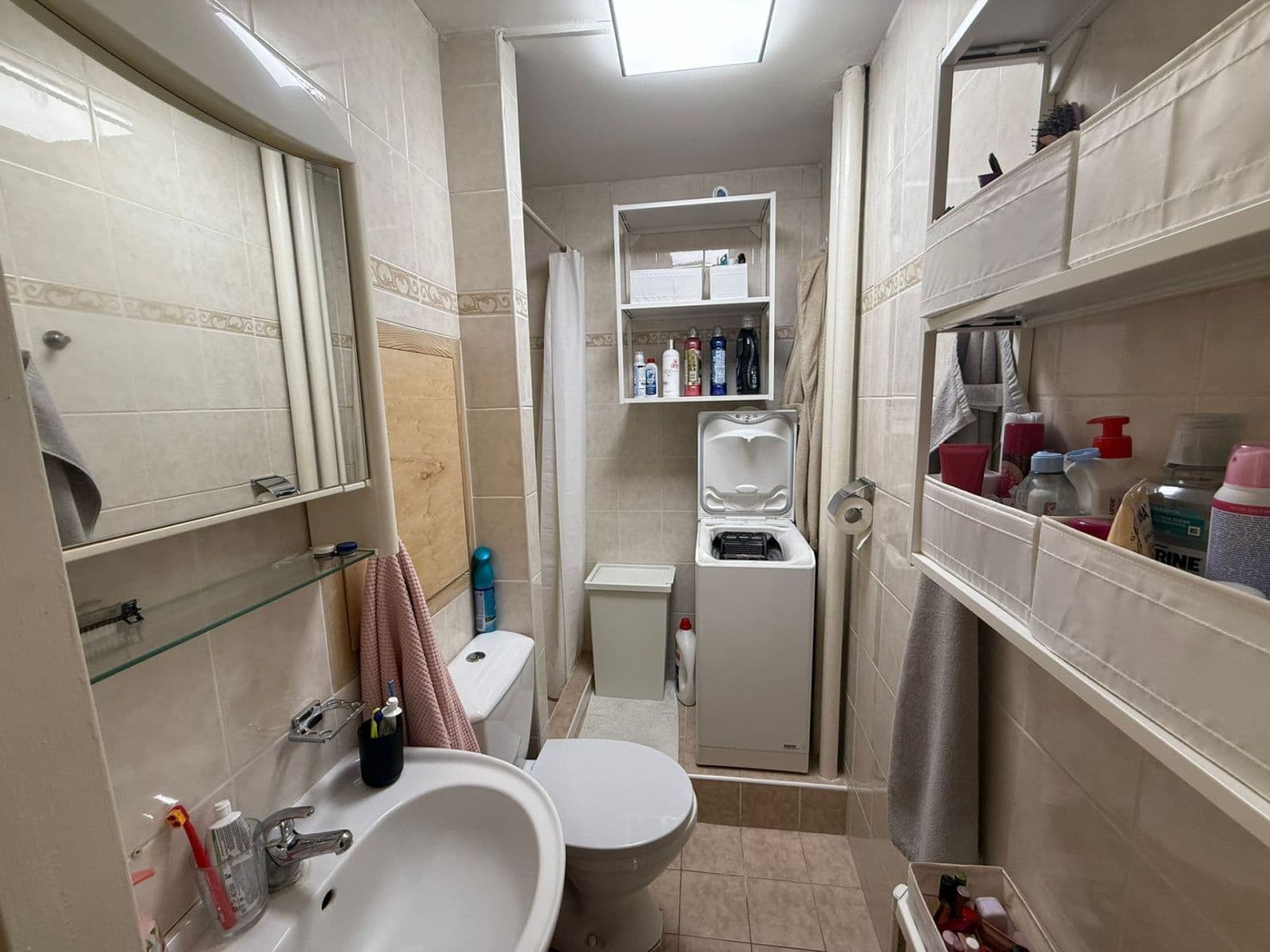 1 bedroom with open-plan kitchen flat to rent, 42 m², Nekvasilova, Prague, Prague 1 bedroom with open-plan kitchen flat to rent, 42 m², Nekvasilova, Prague, Prague