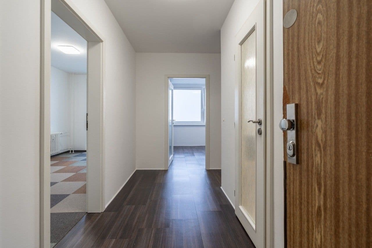 2 bedroom with open-plan kitchen flat to rent, 65 m², Levského, Prague, Prague 2 bedroom with open-plan kitchen flat to rent, 65 m², Levského, Prague, Prague