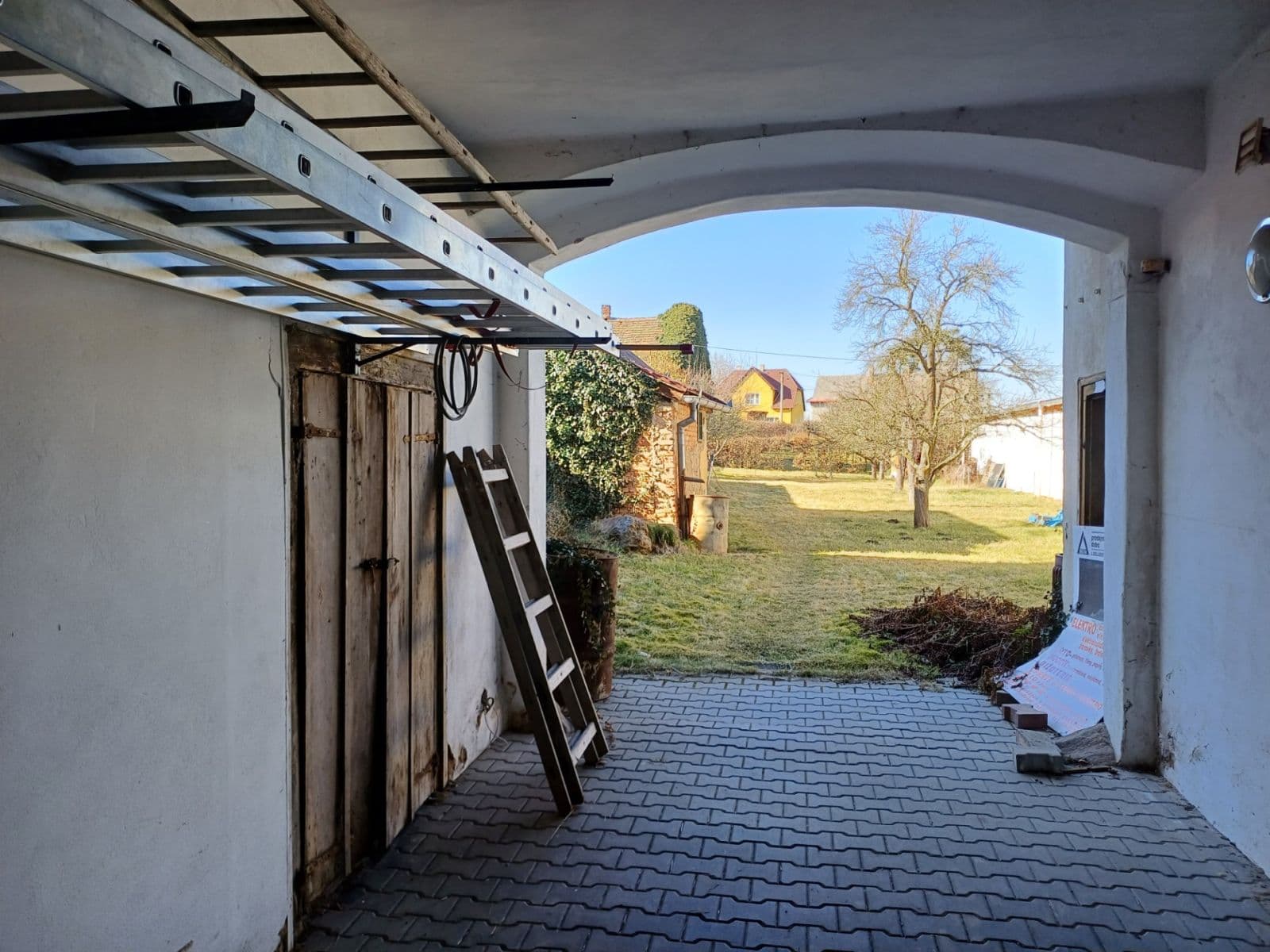 house for sale, 235 m², Masarykovo náměstí, Zbiroh, Plzeňský Region house for sale, 235 m², Masarykovo náměstí, Zbiroh, Plzeňský Region