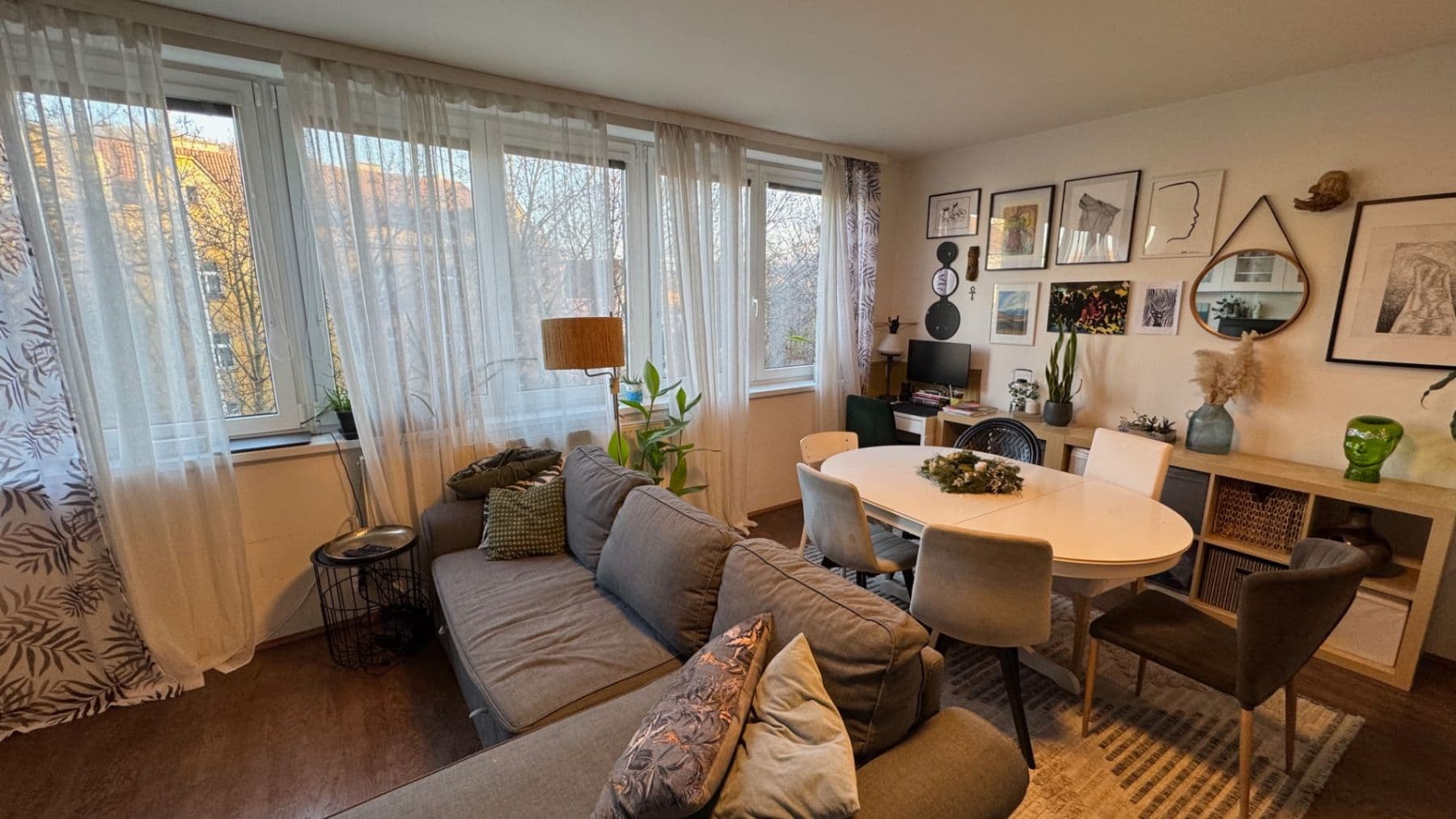 3 bedroom with open-plan kitchen flat to rent, 85 m², U Michelského mlýna, Prague, Prague 3 bedroom with open-plan kitchen flat to rent, 85 m², U Michelského mlýna, Prague, Prague