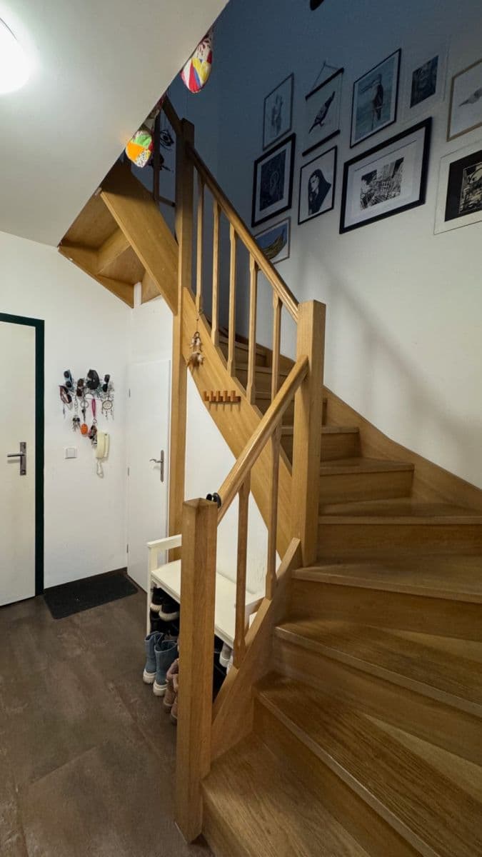 3 bedroom with open-plan kitchen flat to rent, 85 m², U Michelského mlýna, Prague, Prague 3 bedroom with open-plan kitchen flat to rent, 85 m², U Michelského mlýna, Prague, Prague