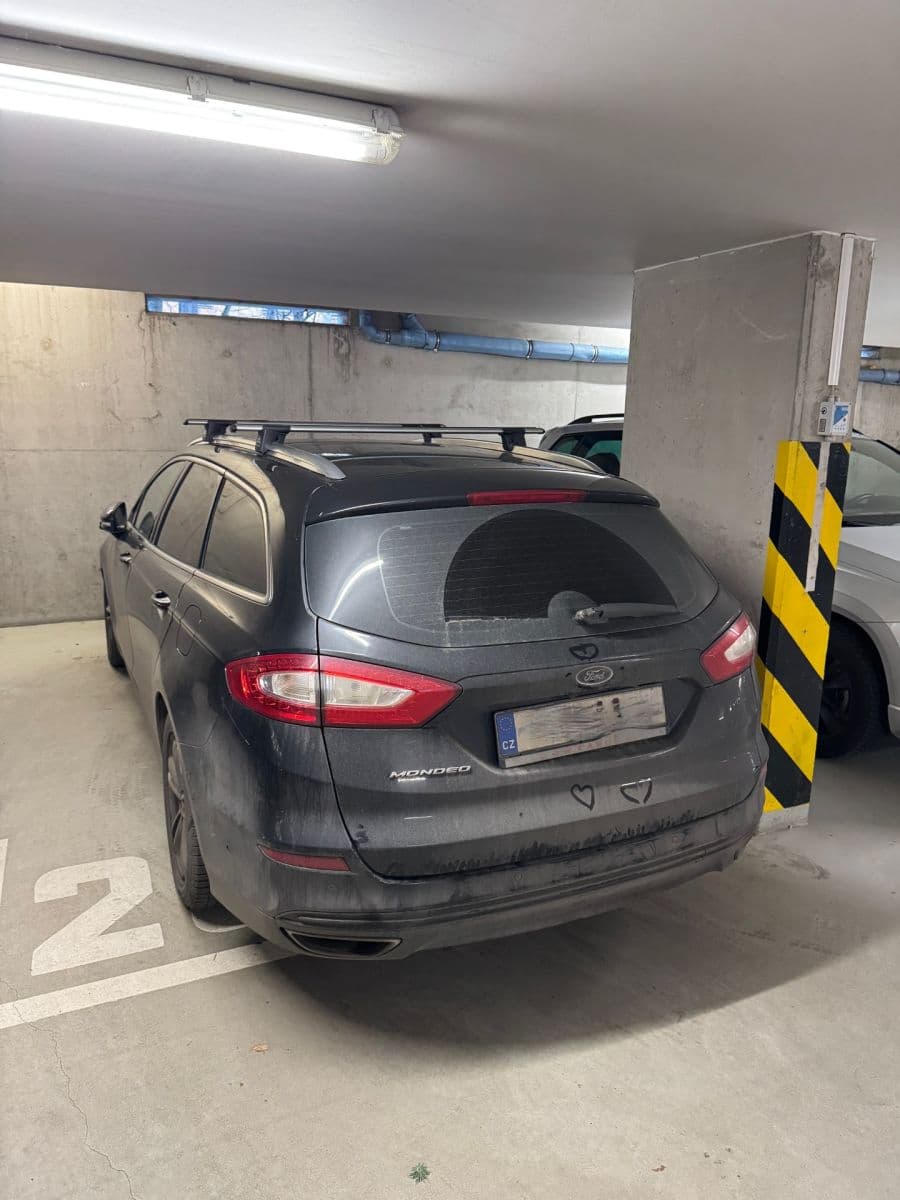 3 bedroom with open-plan kitchen flat to rent, 85 m², U Michelského mlýna, Prague, Prague 3 bedroom with open-plan kitchen flat to rent, 85 m², U Michelského mlýna, Prague, Prague