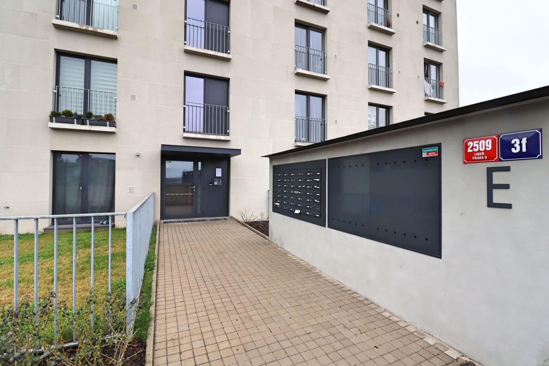 Studio flat to rent, 52 m², Novovysočanská, Prague, Prague Studio flat to rent, 52 m², Novovysočanská, Prague, Prague