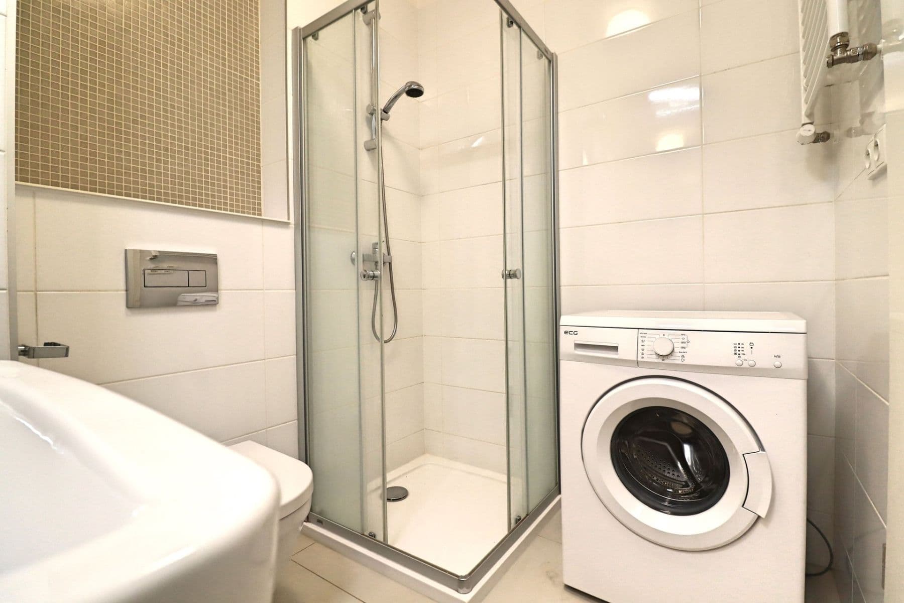 Studio flat to rent, 52 m², Novovysočanská, Prague, Prague Studio flat to rent, 52 m², Novovysočanská, Prague, Prague