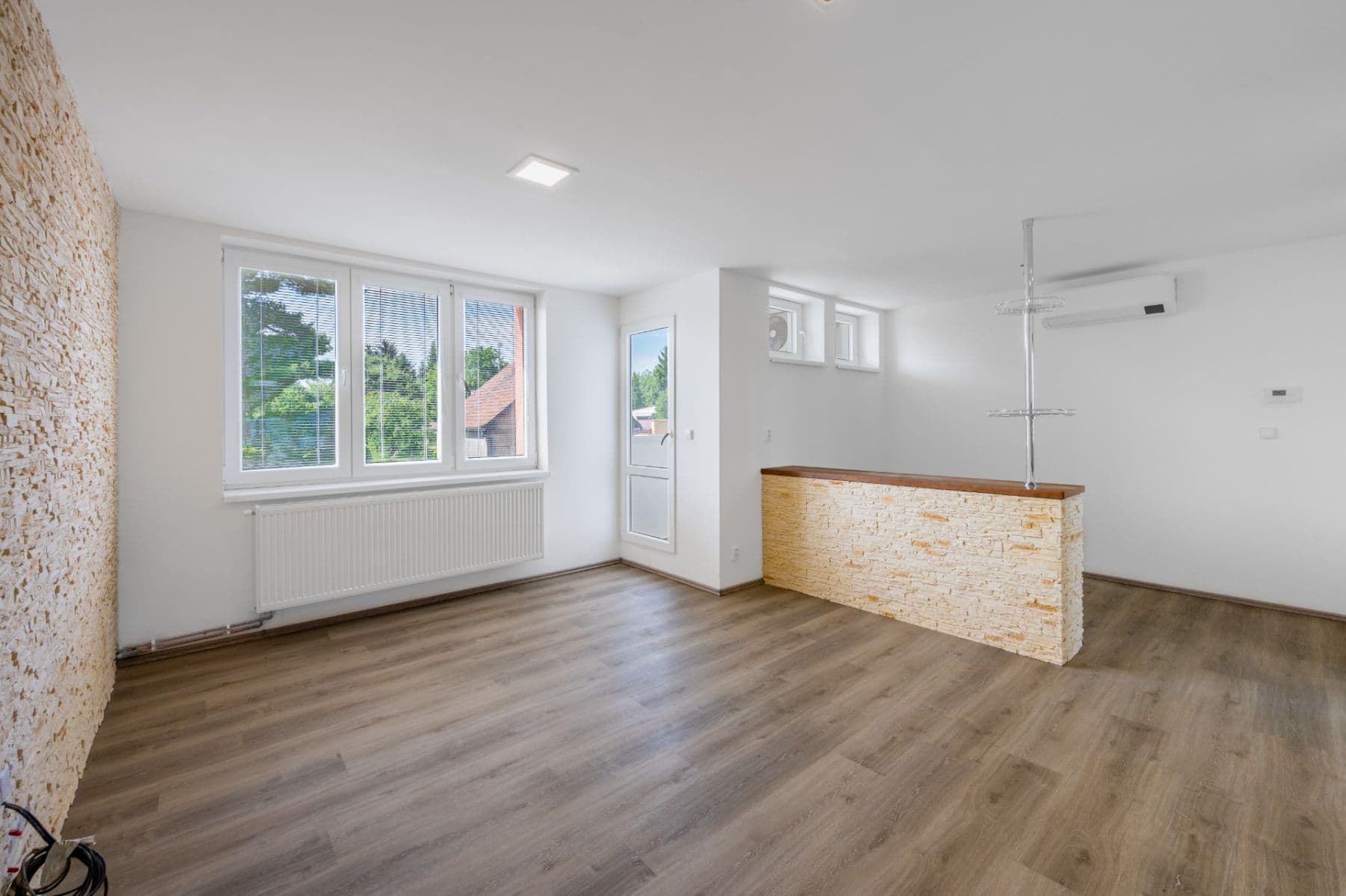 1 bedroom with open-plan kitchen flat to rent, 48 m², Revoluční, Měšice, Středočeský Region 1 bedroom with open-plan kitchen flat to rent, 48 m², Revoluční, Měšice, Středočeský Region