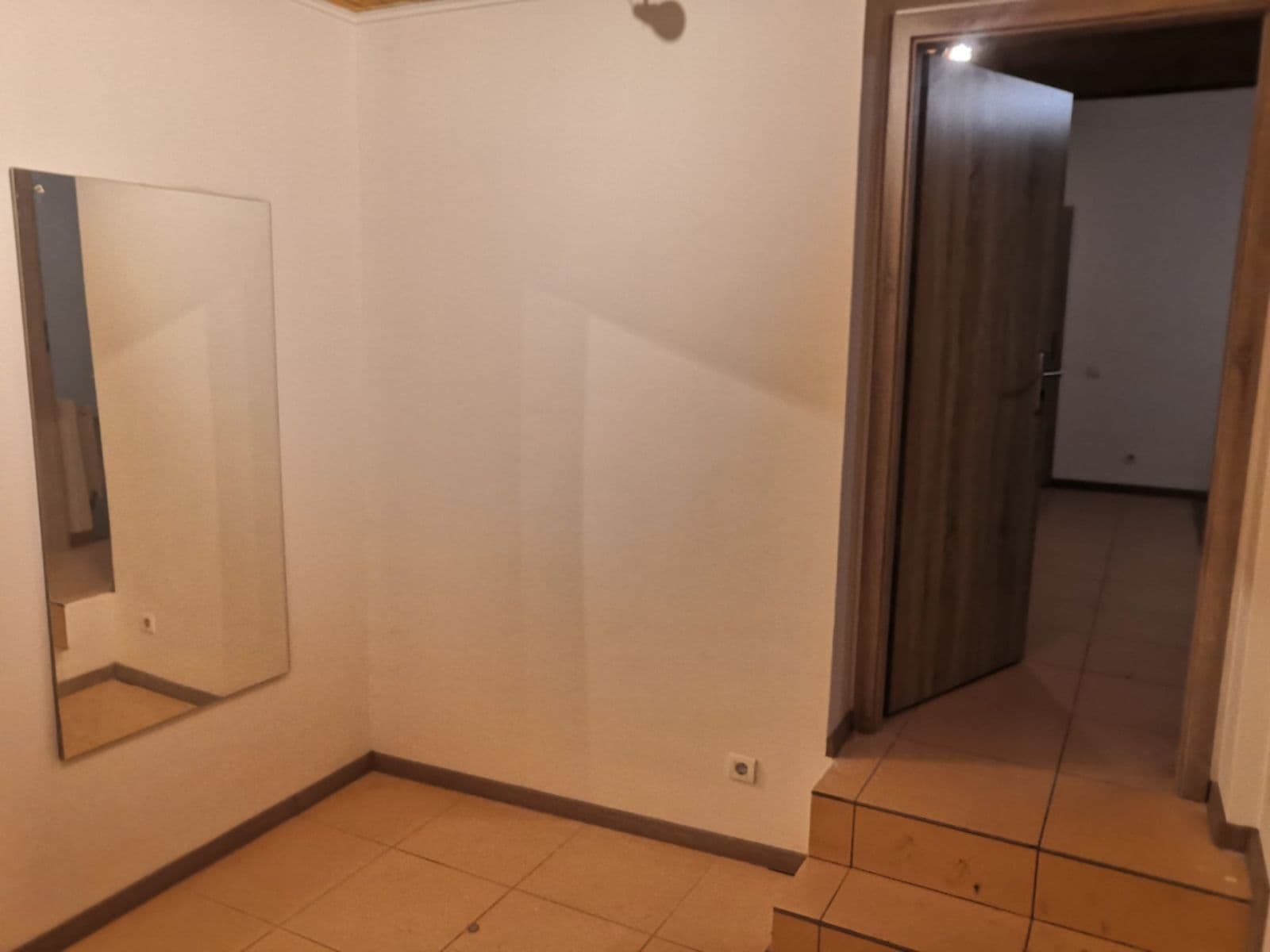 1 bedroom with open-plan kitchen flat to rent, 79 m², Kozí, Brozany nad Ohří, Ústecký Region 1 bedroom with open-plan kitchen flat to rent, 79 m², Kozí, Brozany nad Ohří, Ústecký Region