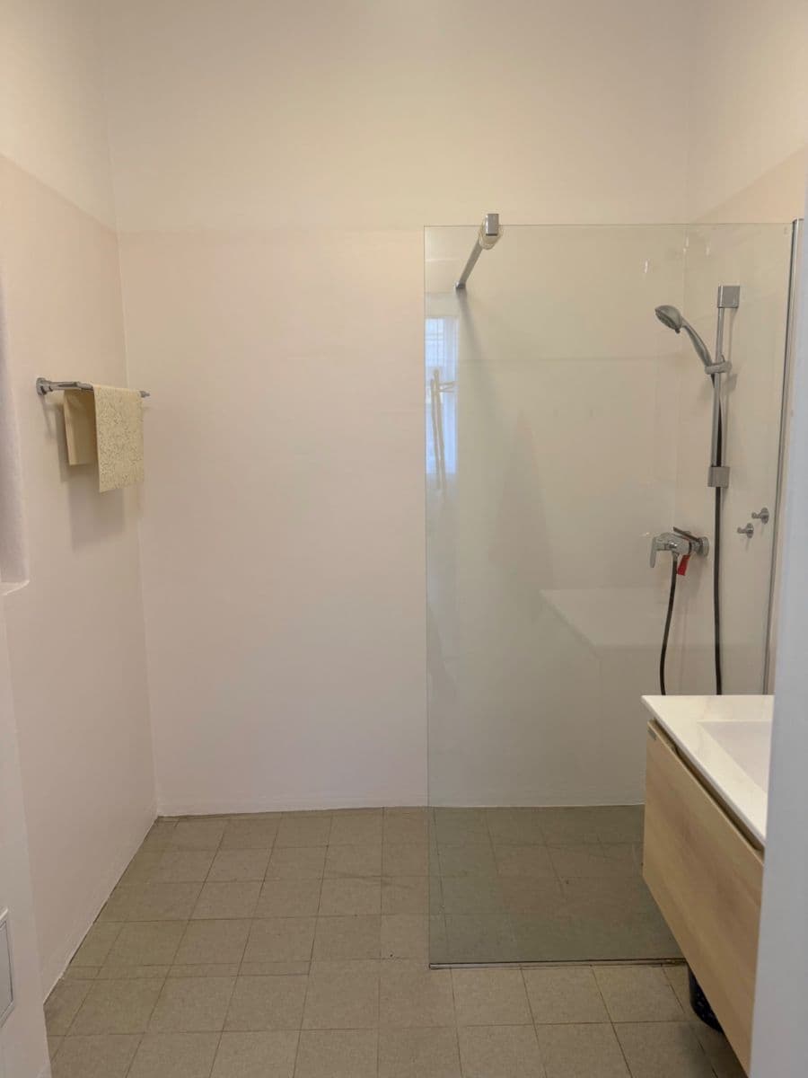 3 bedroom flat to rent, 77 m², Heřmanova, Prague, Prague 3 bedroom flat to rent, 77 m², Heřmanova, Prague, Prague