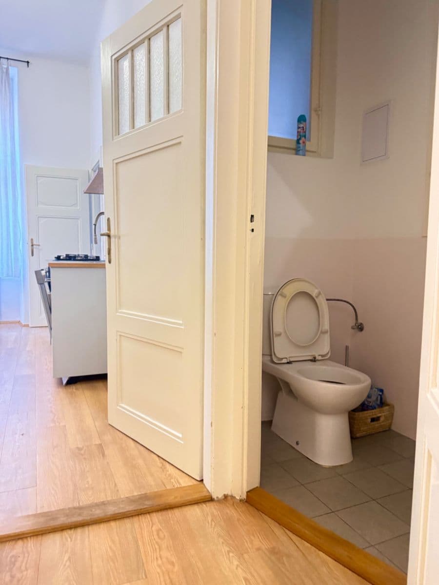 3 bedroom flat to rent, 77 m², Heřmanova, Prague, Prague 3 bedroom flat to rent, 77 m², Heřmanova, Prague, Prague