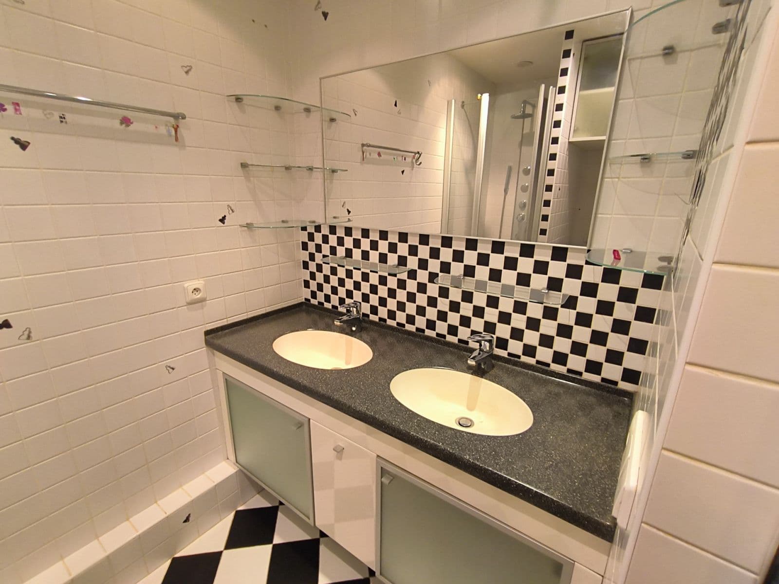 3 bedroom flat to rent, 80 m², Moldavská, Brno, Jihomoravský Region 3 bedroom flat to rent, 80 m², Moldavská, Brno, Jihomoravský Region