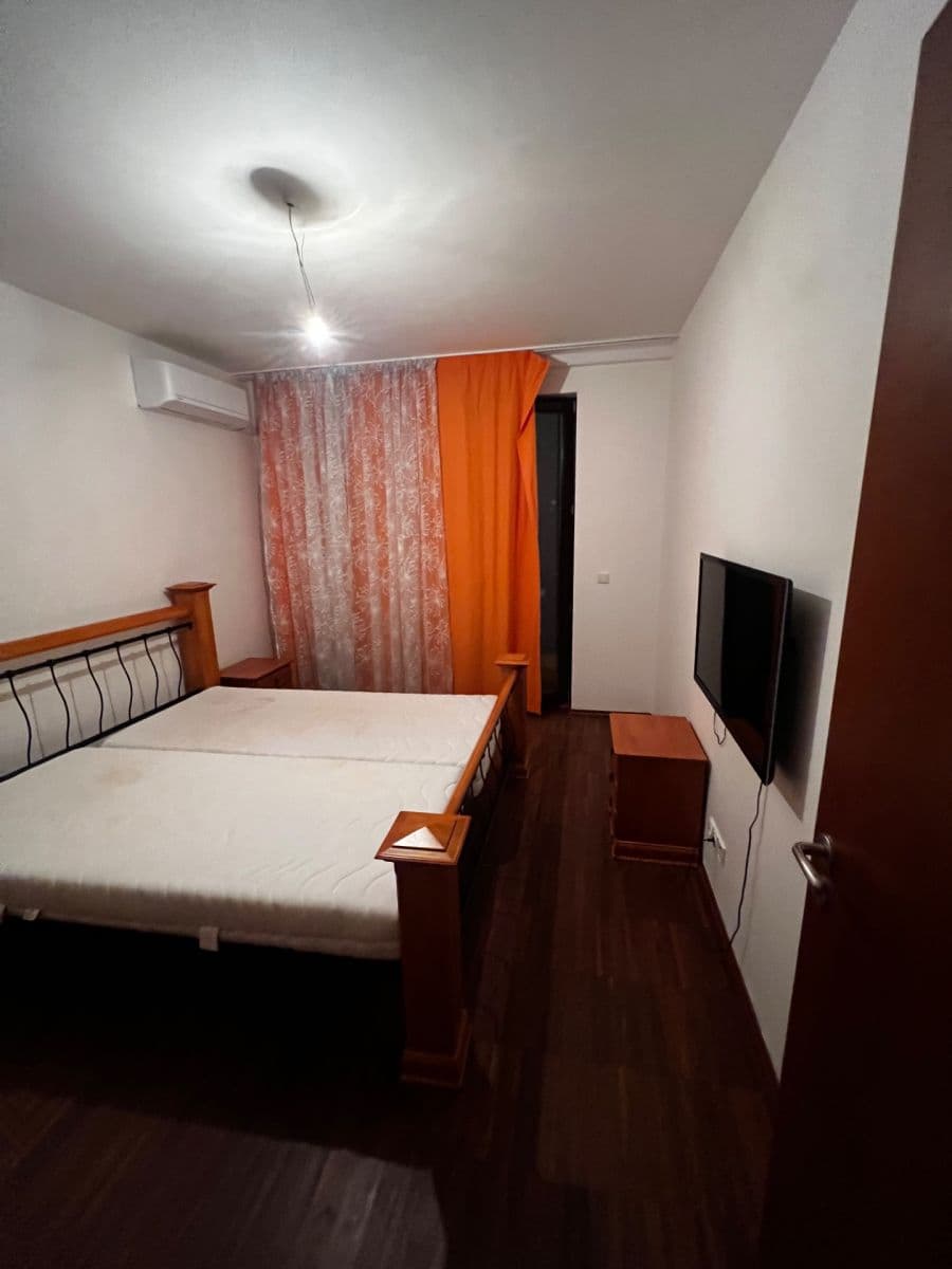 1 bedroom with open-plan kitchen flat to rent, 74 m², Jeremiášova, Prague, Prague 1 bedroom with open-plan kitchen flat to rent, 74 m², Jeremiášova, Prague, Prague