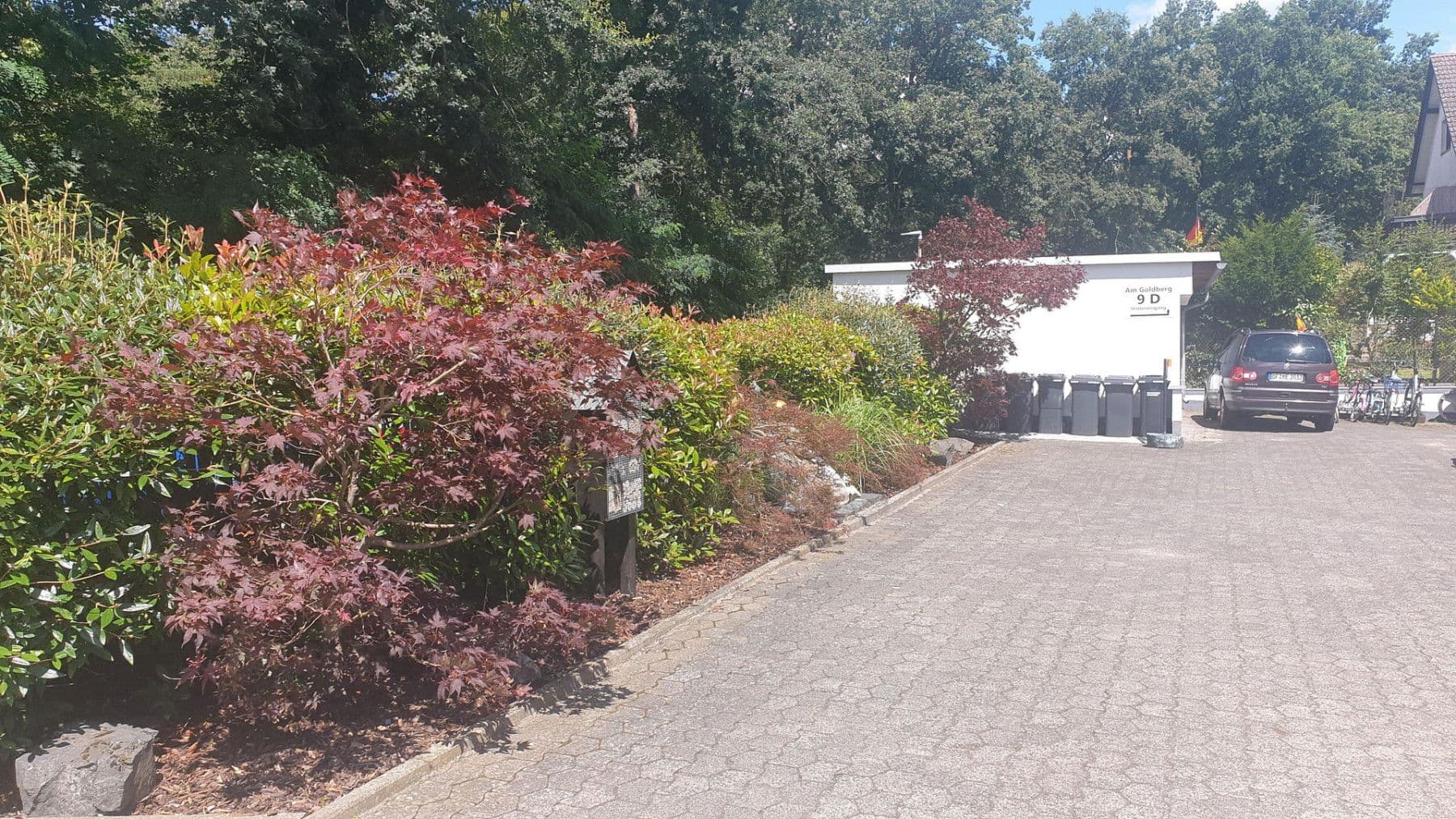 3 bedroom with open-plan kitchen flat to rent, 220 m², Am Goldberg 9, Heusenstamm, Hesse 3 bedroom with open-plan kitchen flat to rent, 220 m², Am Goldberg 9, Heusenstamm, Hesse