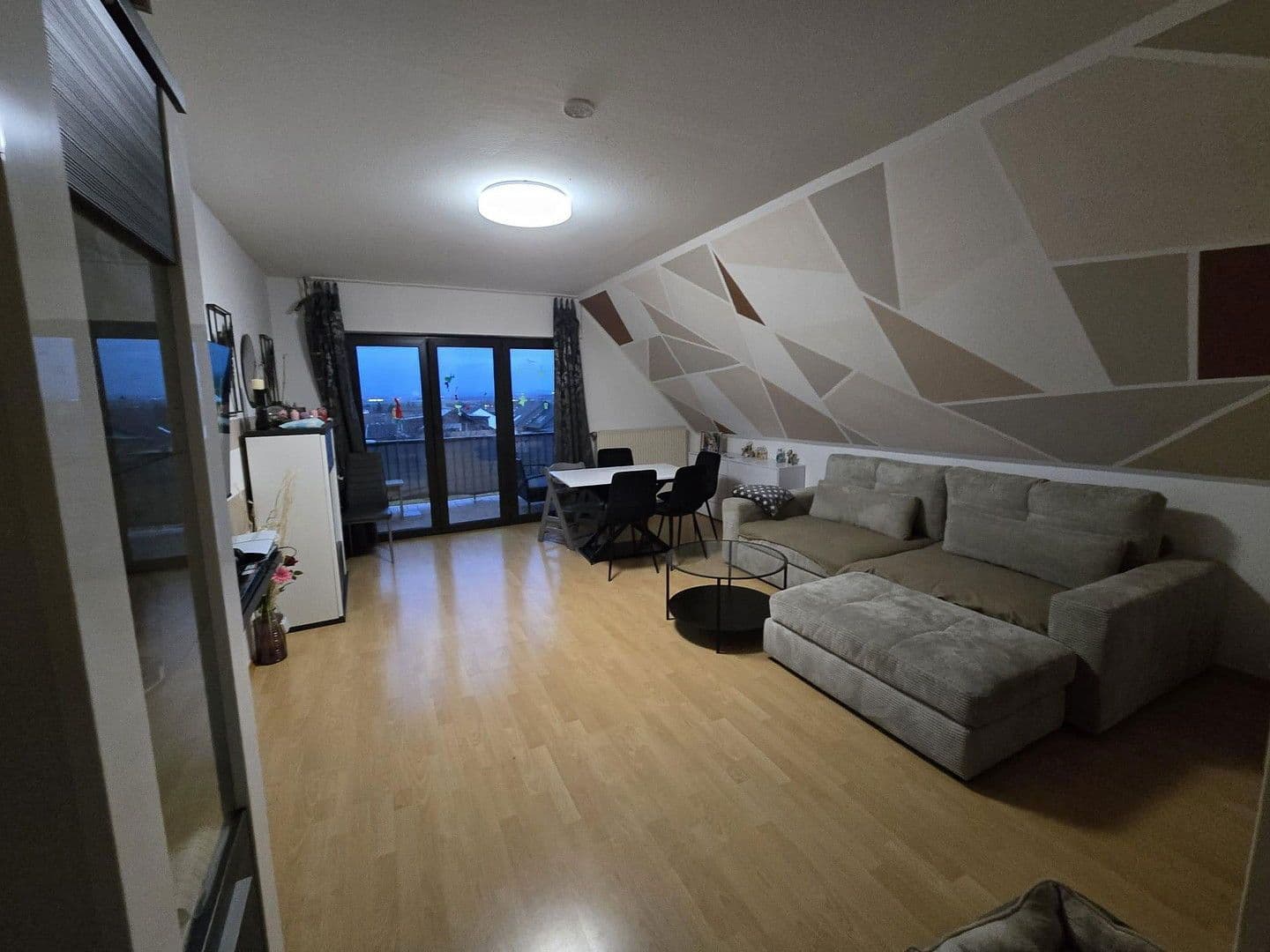 3 bedroom flat to rent, 95 m², Waldorfer Weg 41, Bornheim, North Rhine-Westphalia 3 bedroom flat to rent, 95 m², Waldorfer Weg 41, Bornheim, North Rhine-Westphalia