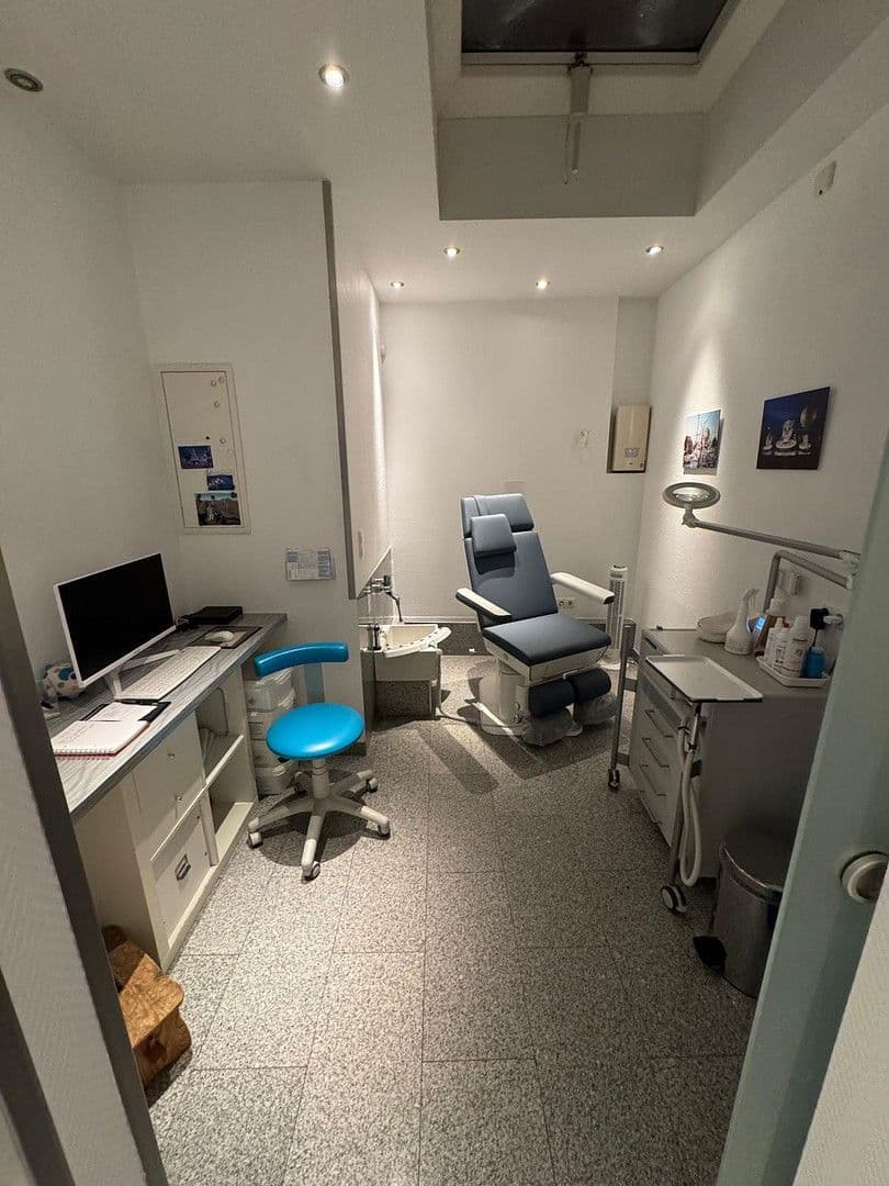 office to rent, 100 m², Bonn-Endenich, North Rhine-Westphalia office to rent, 100 m², Bonn-Endenich, North Rhine-Westphalia