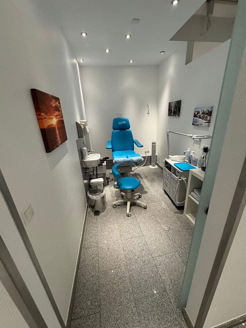 office to rent, 100 m², Bonn-Endenich, North Rhine-Westphalia office to rent, 100 m², Bonn-Endenich, North Rhine-Westphalia