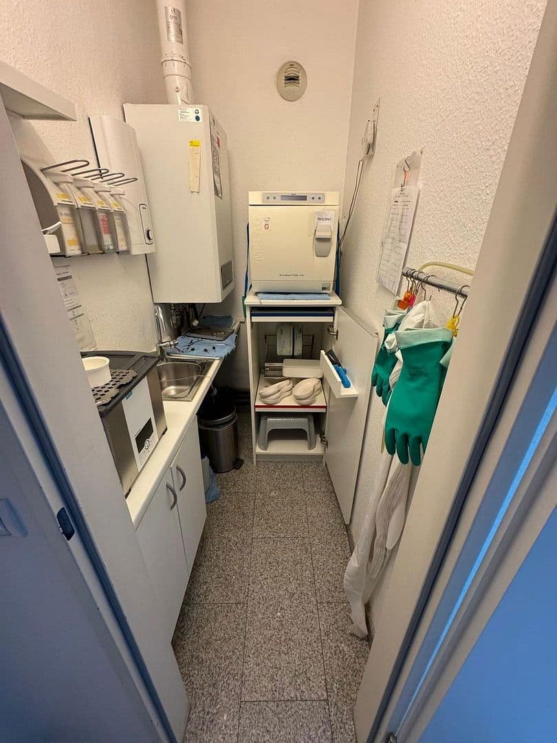 office to rent, 100 m², Bonn-Endenich, North Rhine-Westphalia office to rent, 100 m², Bonn-Endenich, North Rhine-Westphalia