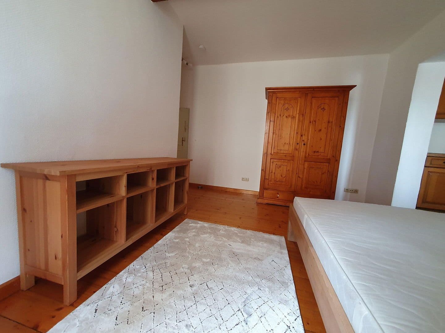 1 bedroom flat to rent, 29 m², Oestrich-Winkel, Hesse 1 bedroom flat to rent, 29 m², Oestrich-Winkel, Hesse