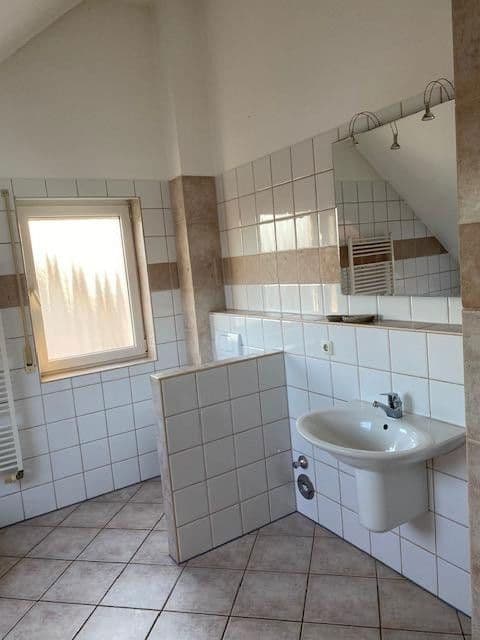1 bedroom with open-plan kitchen flat to rent, 85 m², Seligenstadt, Hesse 1 bedroom with open-plan kitchen flat to rent, 85 m², Seligenstadt, Hesse