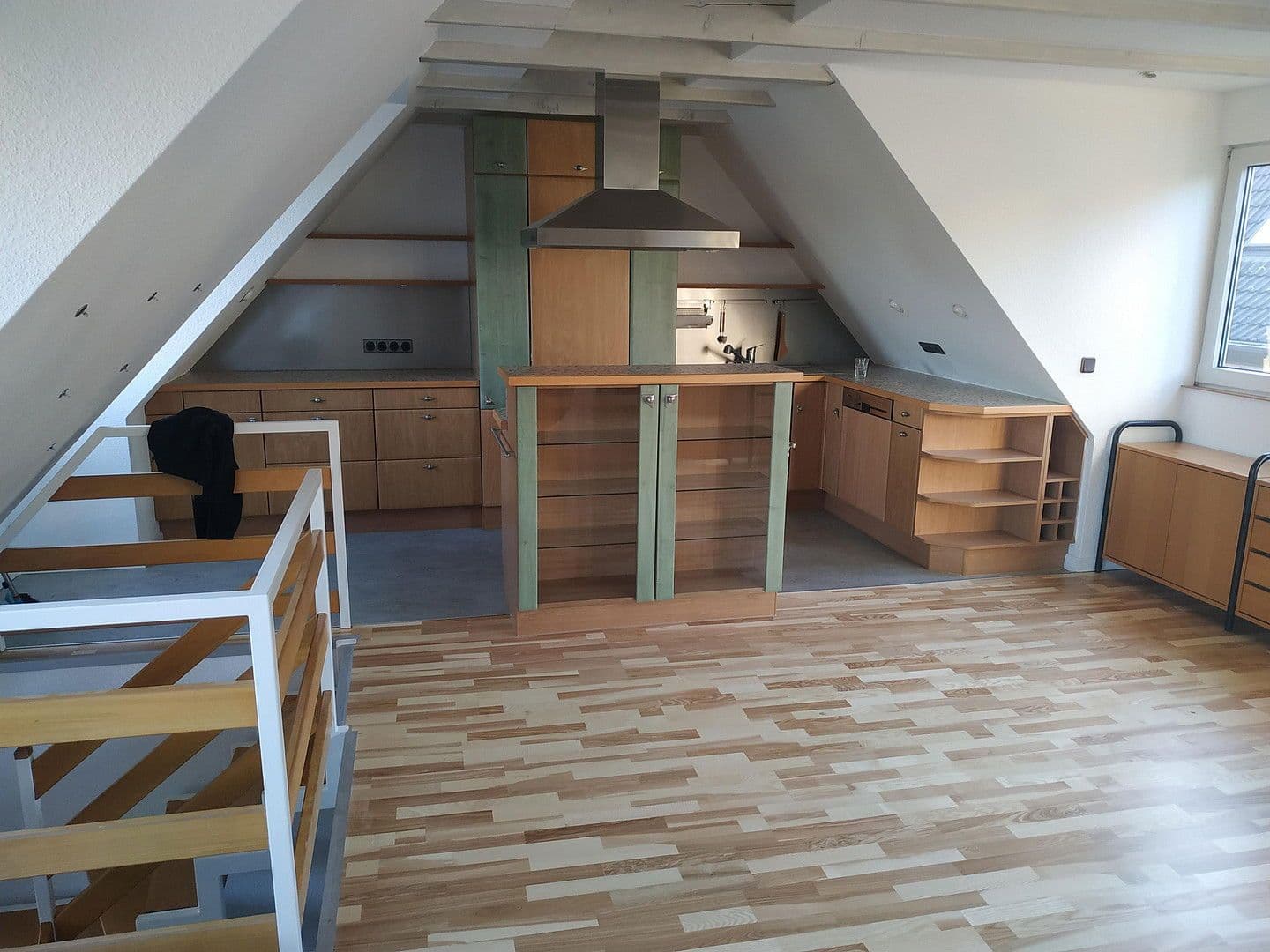 1 bedroom with open-plan kitchen flat to rent, 102 m², Krefeld, North Rhine-Westphalia 1 bedroom with open-plan kitchen flat to rent, 102 m², Krefeld, North Rhine-Westphalia