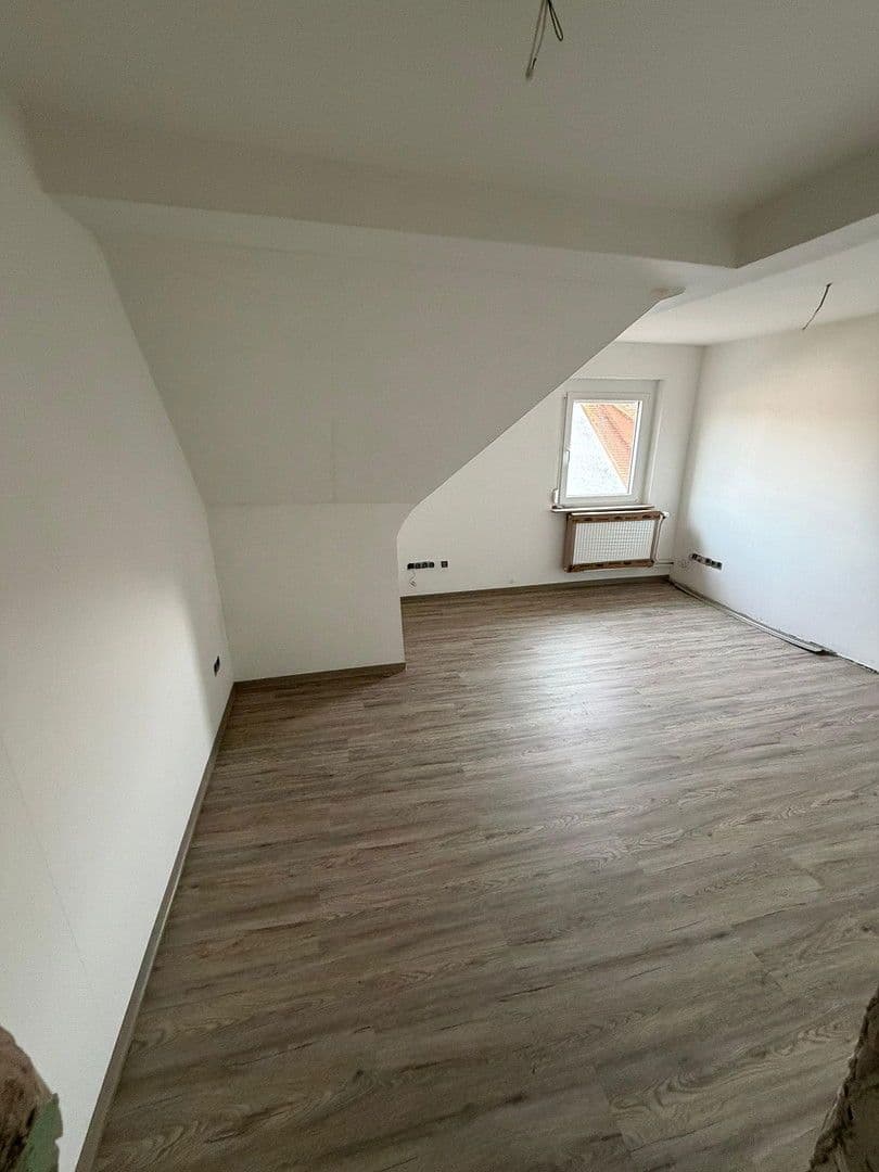 3 bedroom with open-plan kitchen flat to rent, 155 m², Hintere Dorfstraße 27, Sulzbach am Main, Bavaria 3 bedroom with open-plan kitchen flat to rent, 155 m², Hintere Dorfstraße 27, Sulzbach am Main, Bavaria