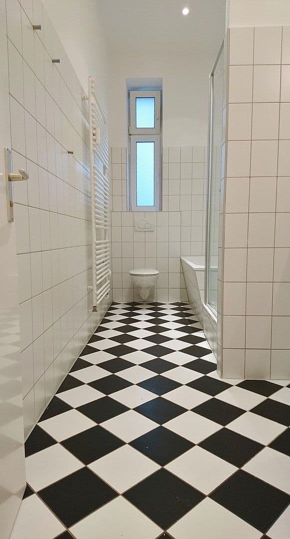 1 bedroom with open-plan kitchen flat to rent, 80 m², Driesener Straße 5, Berlin, Berlin 1 bedroom with open-plan kitchen flat to rent, 80 m², Driesener Straße 5, Berlin, Berlin