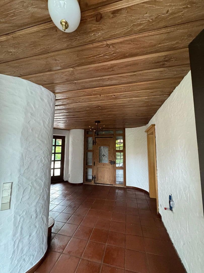 house for sale, 540 m², Waldweg 15, Kötz, Bavaria house for sale, 540 m², Waldweg 15, Kötz, Bavaria