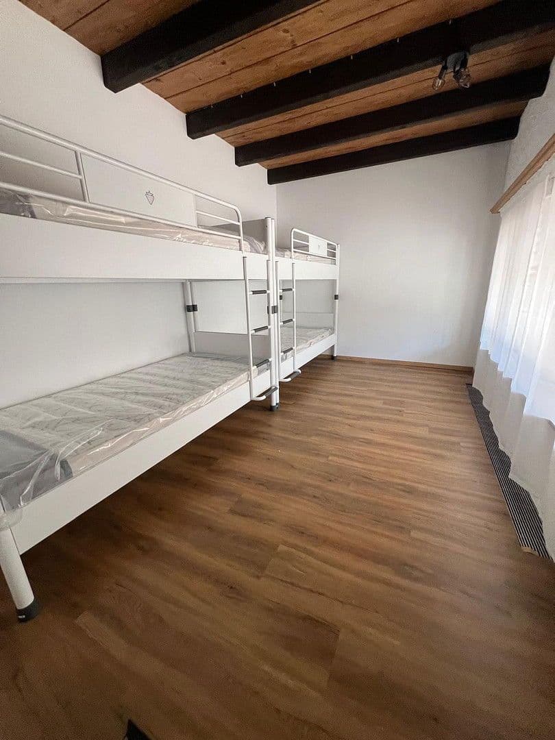 house for sale, 540 m², Waldweg 15, Kötz, Bavaria house for sale, 540 m², Waldweg 15, Kötz, Bavaria