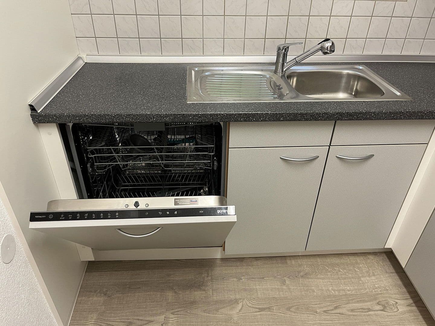 1 bedroom with open-plan kitchen flat to rent, 81 m², Möckmühl, Baden-Württemberg 1 bedroom with open-plan kitchen flat to rent, 81 m², Möckmühl, Baden-Württemberg