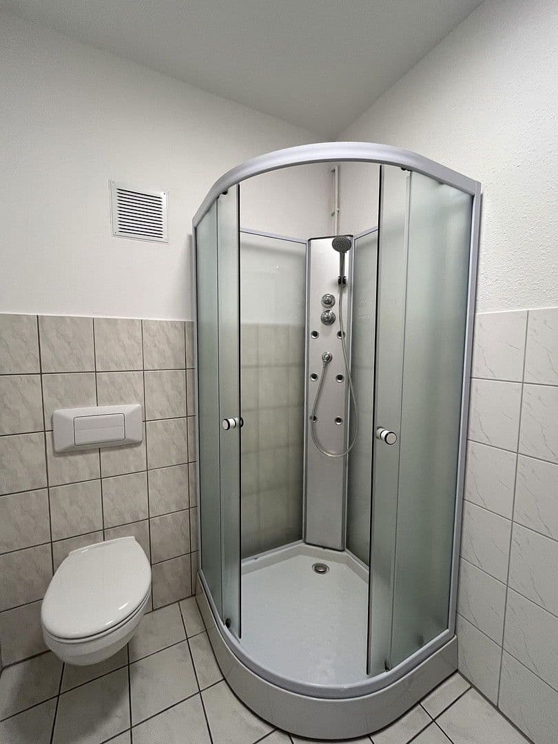 1 bedroom with open-plan kitchen flat to rent, 81 m², Möckmühl, Baden-Württemberg 1 bedroom with open-plan kitchen flat to rent, 81 m², Möckmühl, Baden-Württemberg