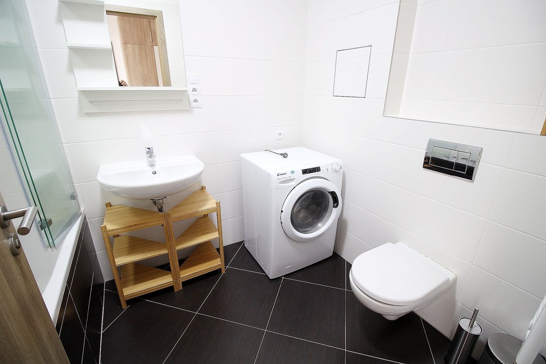 1 bedroom with open-plan kitchen flat for sale, 51 m², Mantovská, Prague, Prague 1 bedroom with open-plan kitchen flat for sale, 51 m², Mantovská, Prague, Prague