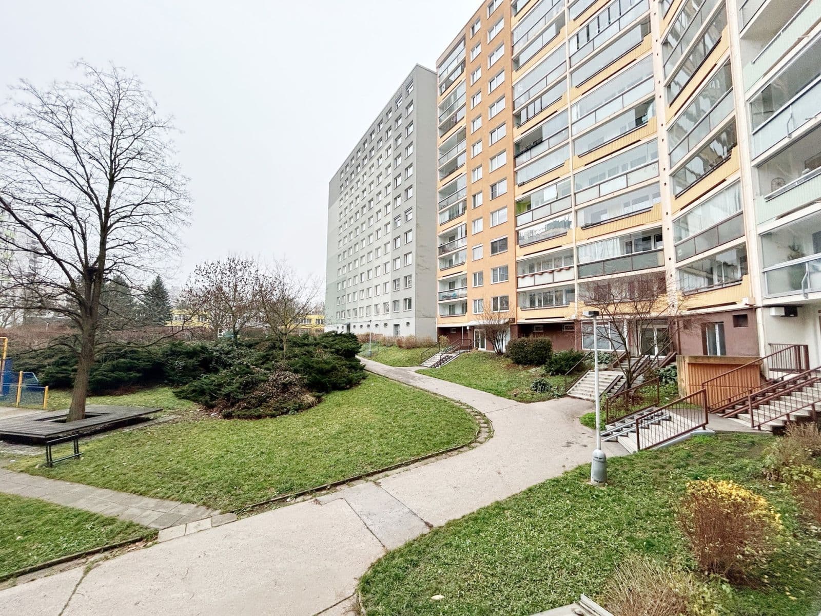 1 bedroom with open-plan kitchen flat to rent, 44 m², Kettnerova, Prague, Prague 1 bedroom with open-plan kitchen flat to rent, 44 m², Kettnerova, Prague, Prague